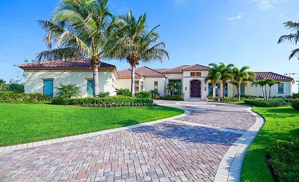 Best Professional Driveway Pavers  in Beulah, ND